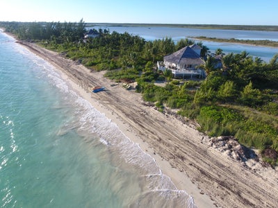 We’re In Love With Newlyweds Serena Williams And Alexis Ohanian’s Honeymoon Villa In The Bahamas